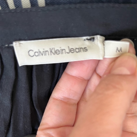 Calvin Klein Black tunic blouse - Picture 3 of 3